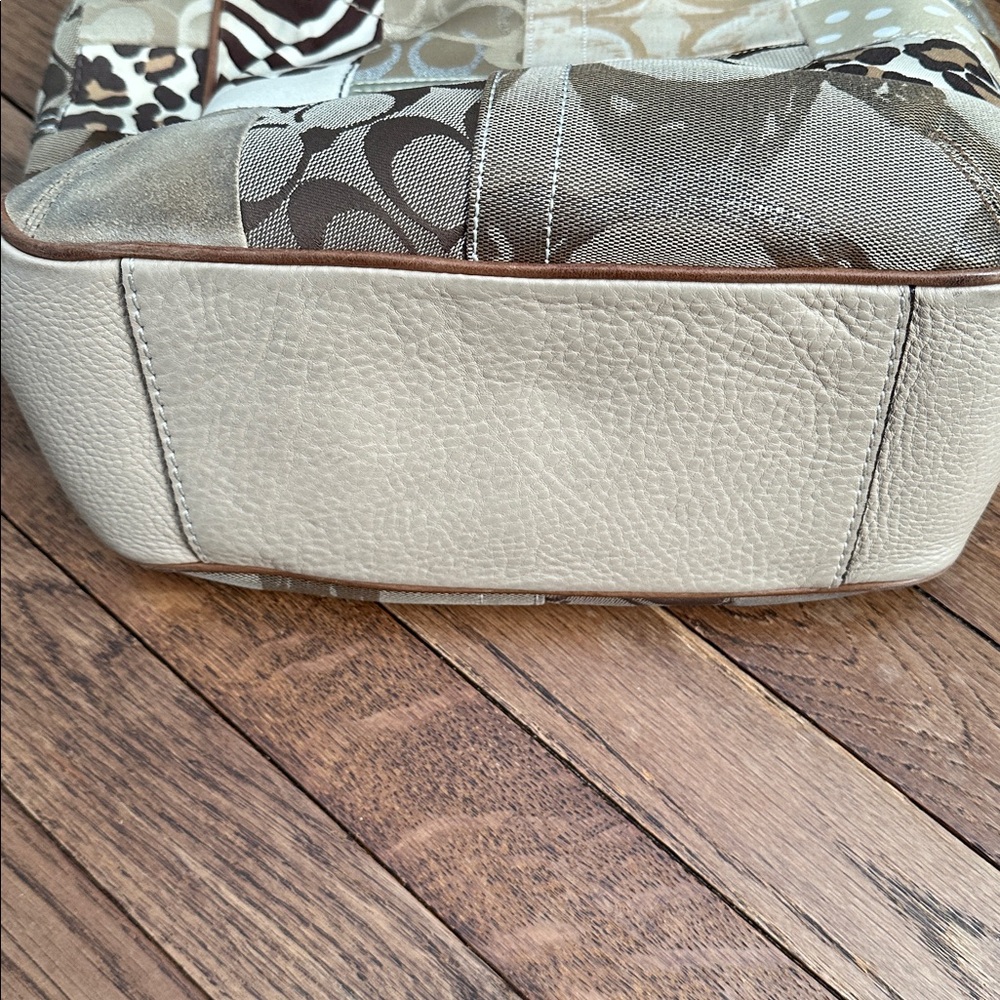 Coach Ergo  Patchwork Stylish Brown and Cream Women's Bag and Wallet  Set - Picture 9 of 10